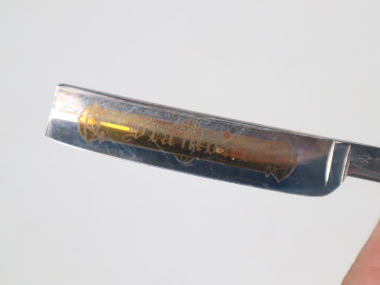 #28-•-#4257-•-(3)-antique-straight-razors-including-heinr-boker-&-co,-crown-&-sword,-and-geneva-cutlery-image-7
