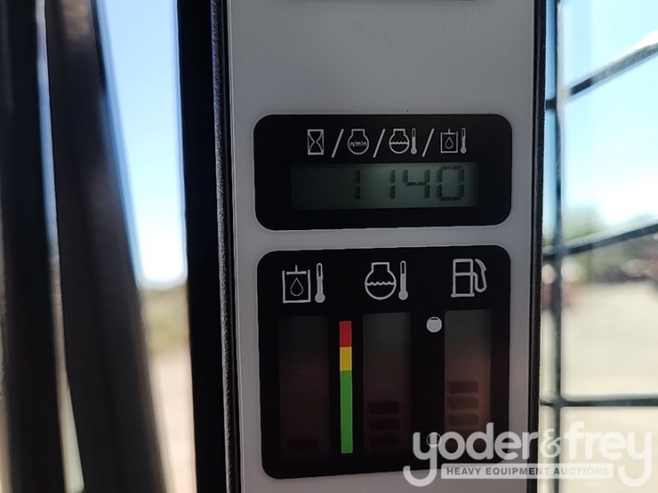 2018-new-holland-c232-image-28