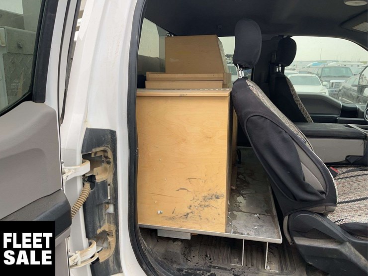 2020-ford-f350-image-16