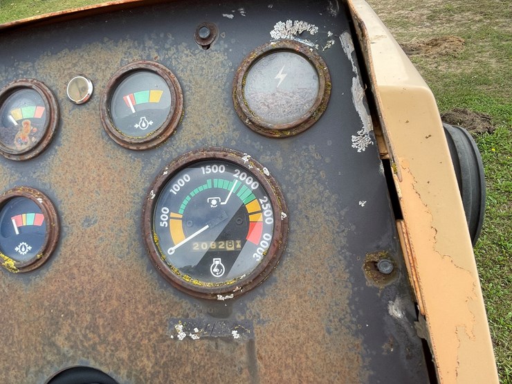 1974-case-ih-1140-image-36