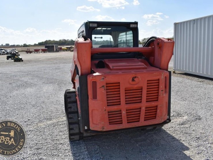 2016-kubota-svl75-2-image-3