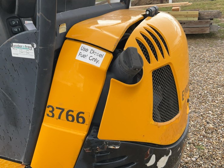 2017-jcb-8029cts-image-21