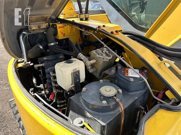 komatsu-pc78us-6-image-27
