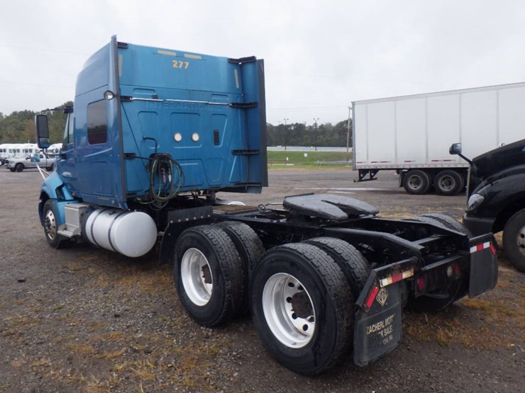 2016-international-prostar-image-8