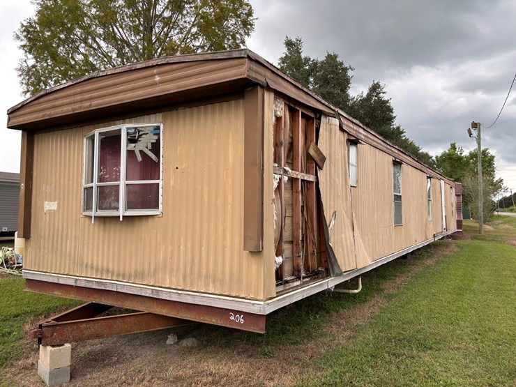 #206-•-mobile-home-image-2