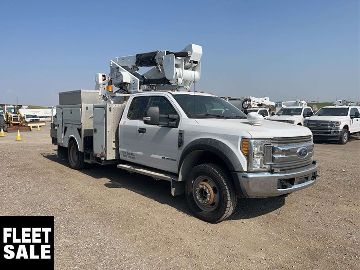 2017-ford-f550-image-4