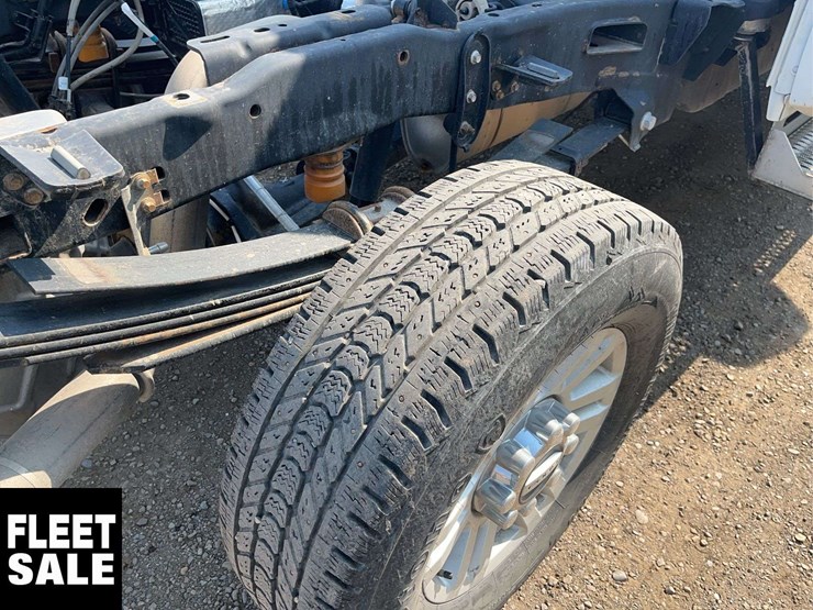 2017-ford-f350-image-8