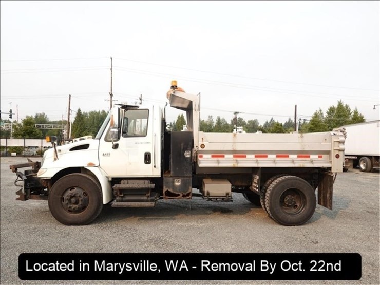 2007-international-durastar-4400-image-4