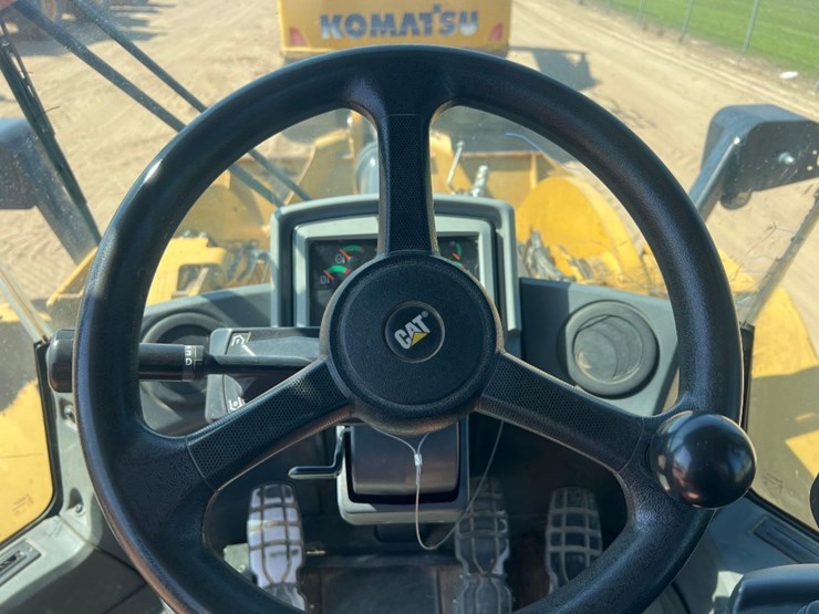 2016-caterpillar-950m-image-36