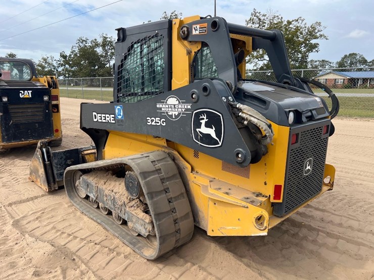 deere-325g-image-2