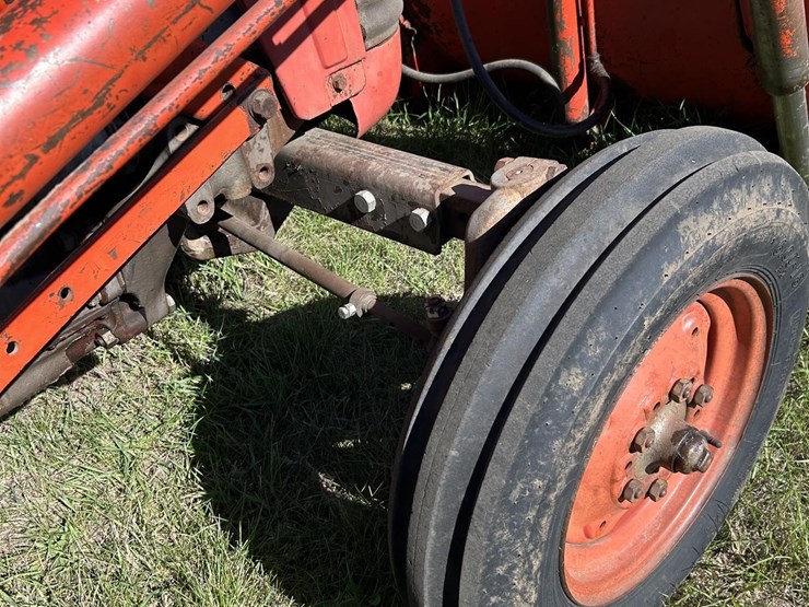 massey-ferguson-65-image-31