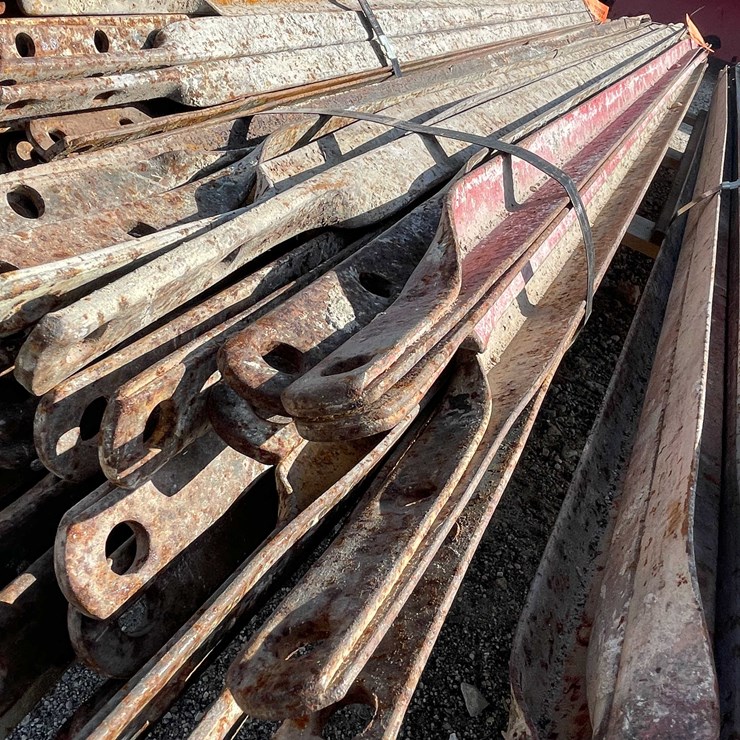#1953 • Bundle of (20) Scaffolding X Braces