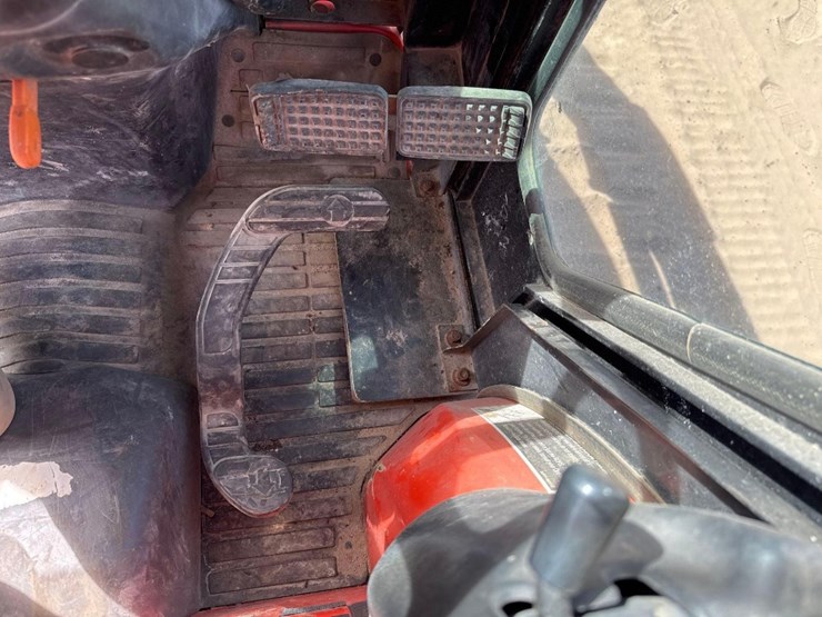 kubota-b26-image-27