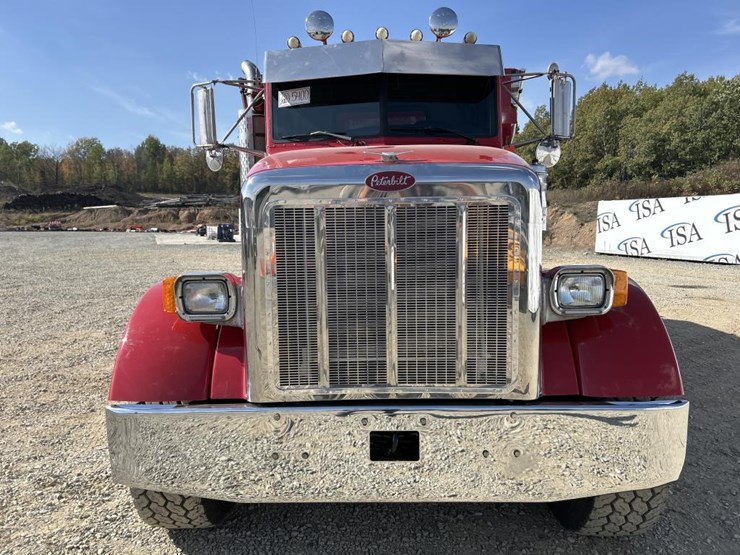 2002-peterbilt-357-image-8