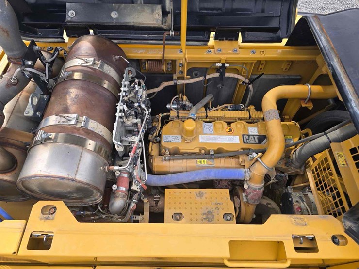 caterpillar-336fl-image-22