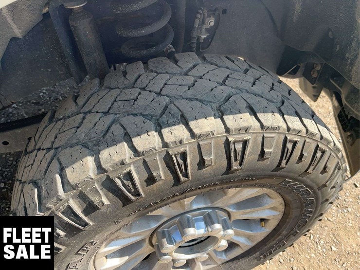 2020-ford-f350-image-10
