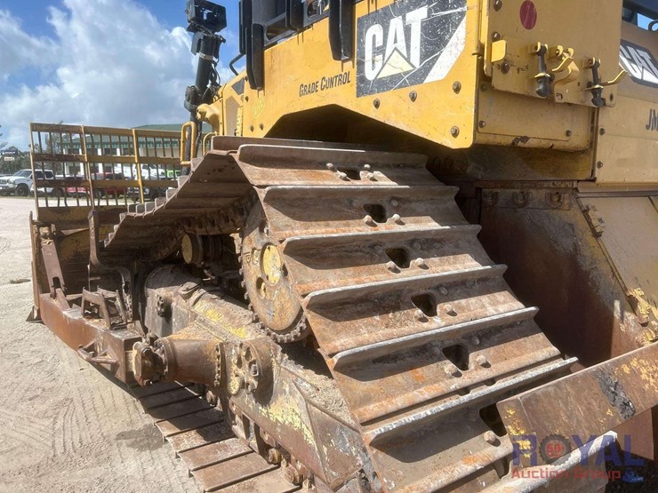 2017-caterpillar-d6t-lgp-image-5