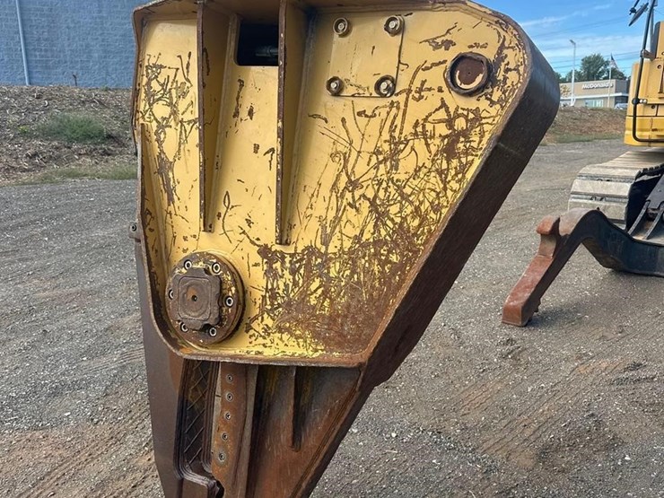 2018-caterpillar-325flcr-image-17