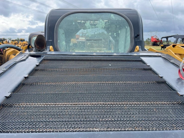 2017-caterpillar-246d-image-13