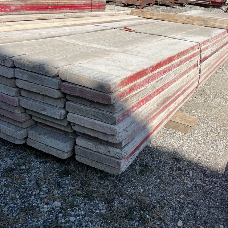 #1977 • (40) Scaffolding Planks