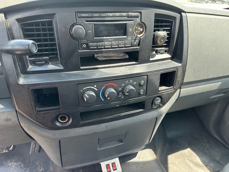 dodge-ram-1500-image-42