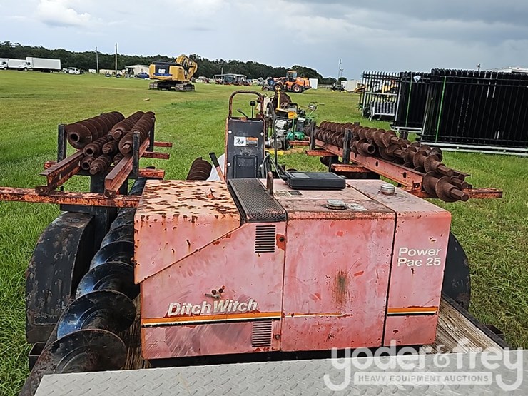 ditch-witch-25-image-17
