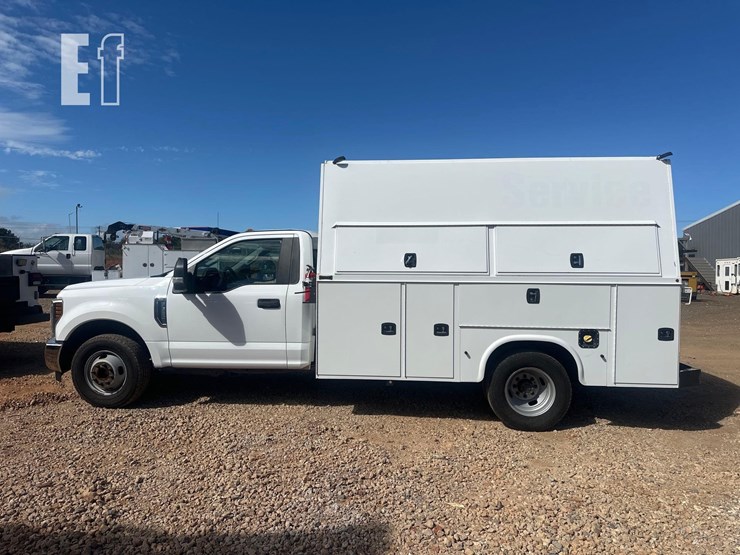 2018-ford-f350-xl-image-5
