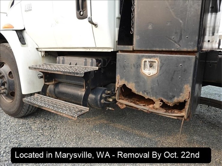 2007-international-durastar-4400-image-13