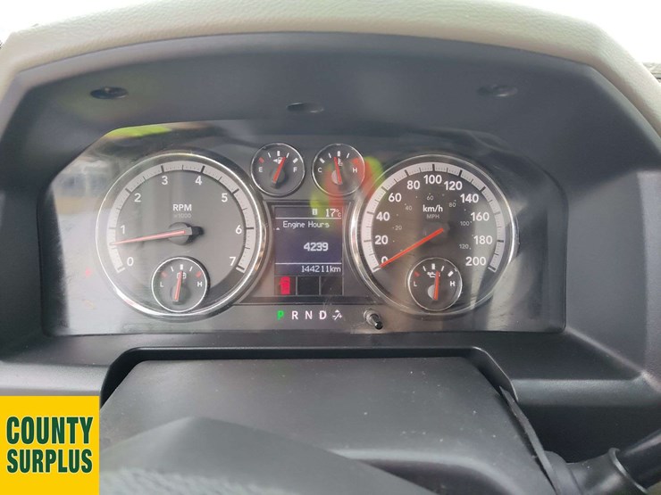 2012-ram-tradesman-image-9