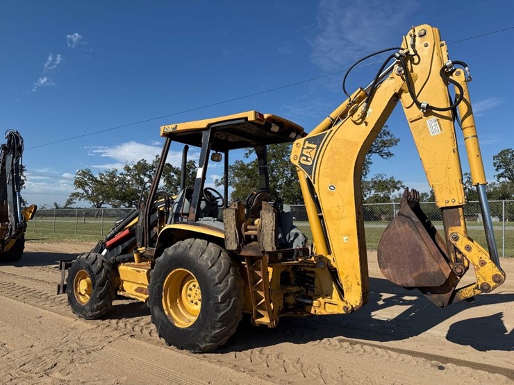 caterpillar-420d-it-image-8