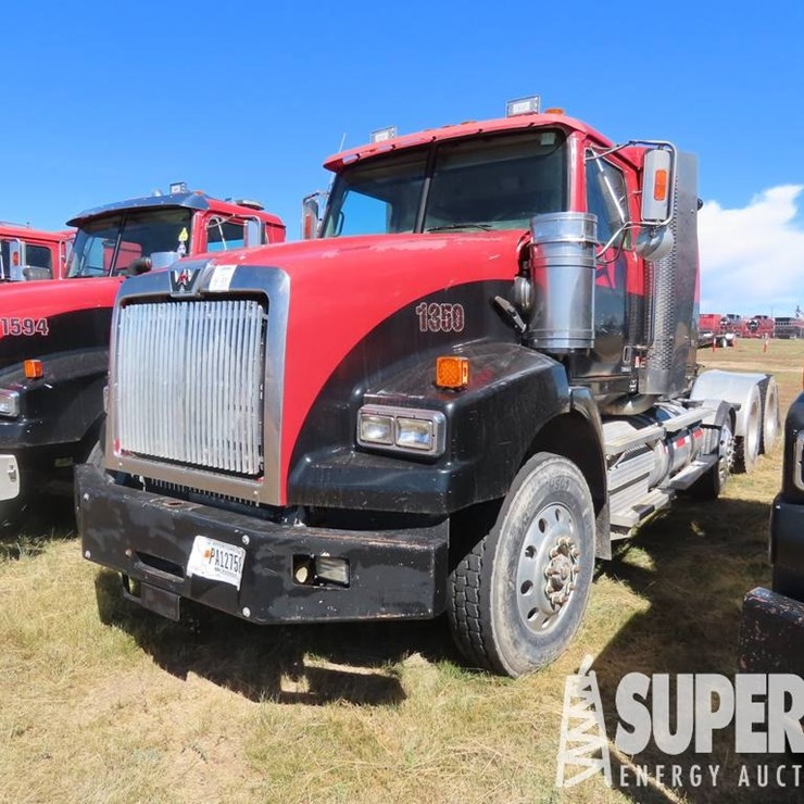 2013 WESTERN STAR 4900