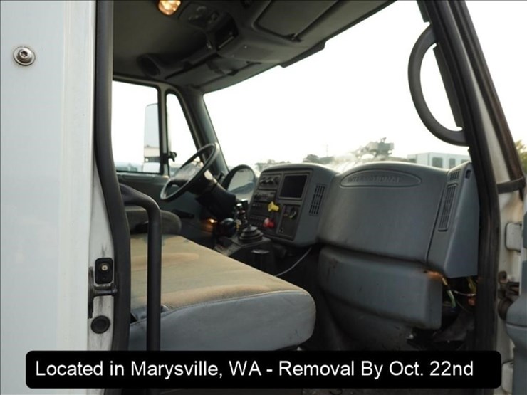 2007-international-durastar-4400-image-7