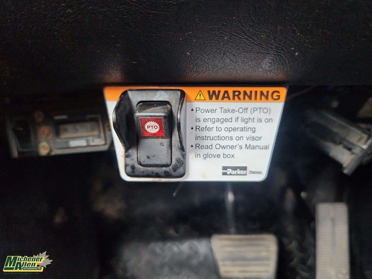 2005-gmc-topkick-c5500-image-14