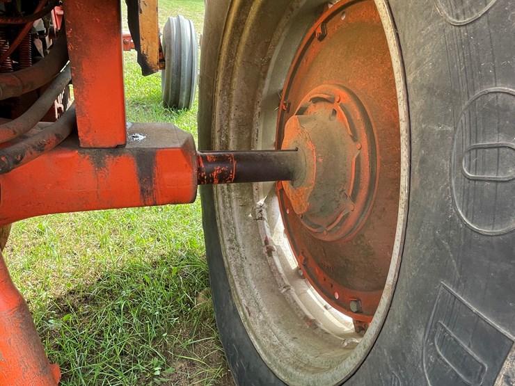 1974-case-ih-1140-image-30