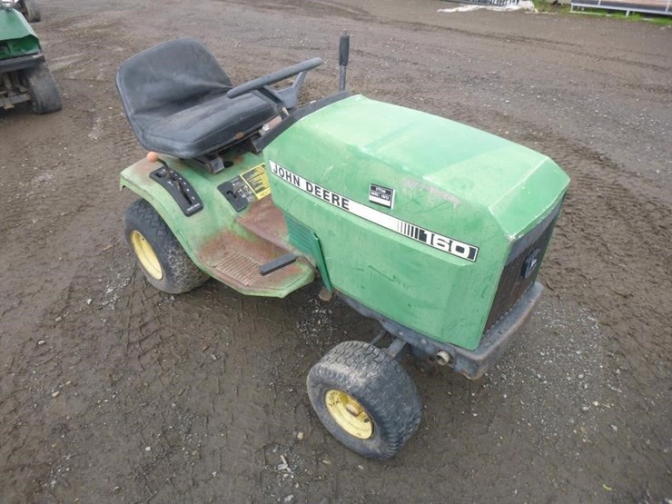 john-deere-160-image-2