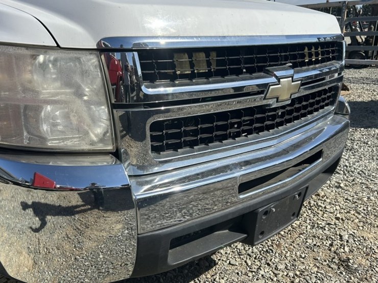 2008-chevrolet-silverado-3500-image-14
