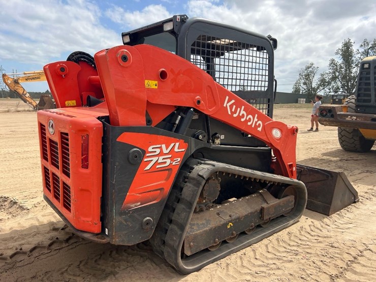 2022-kubota-svl75-2-image-4