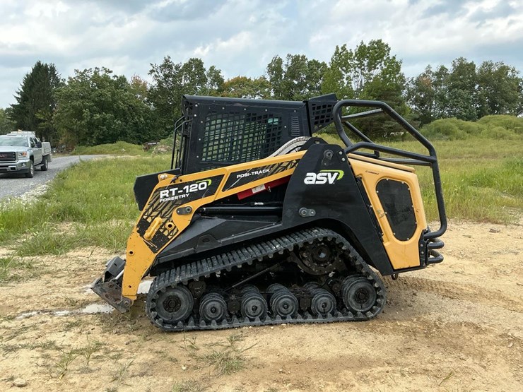 2017-asv-posi-track-rt120f-image-2