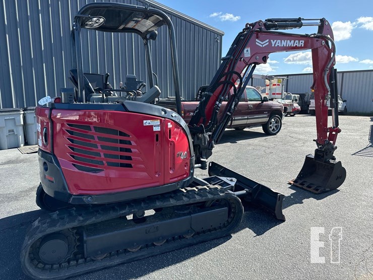 2021-yanmar-sv40-image-3