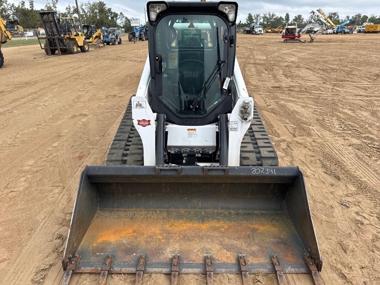 2016-bobcat-t770-image-7