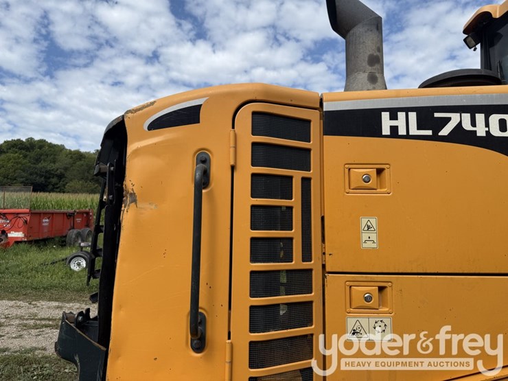 2011-hyundai-hl740-9-image-27