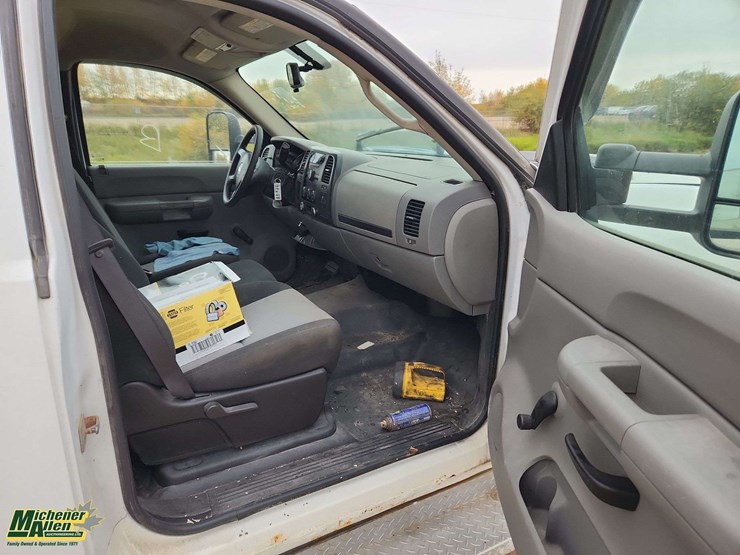 2007-chevrolet-silverado-3500hd-image-18