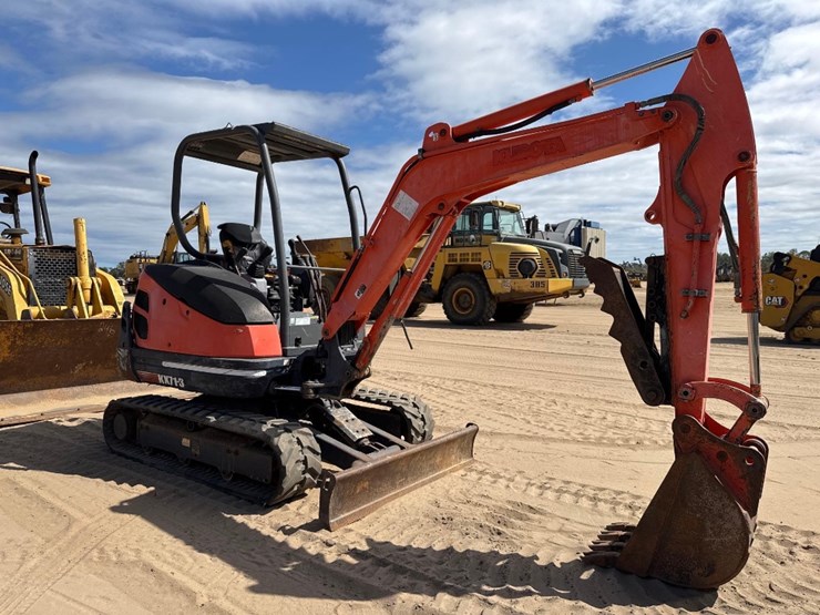 2006-kubota-kx71-3-image-4