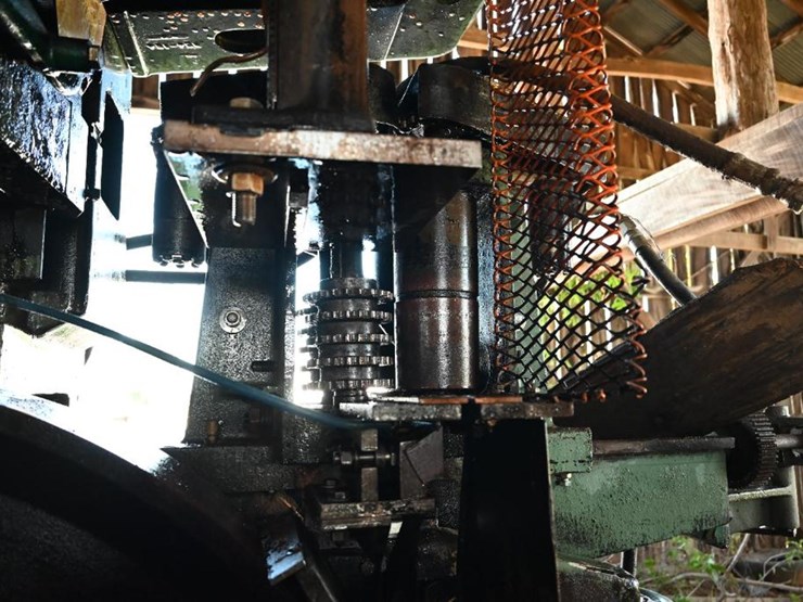 #134-•-mcdonough-center-split-resaw-image-16