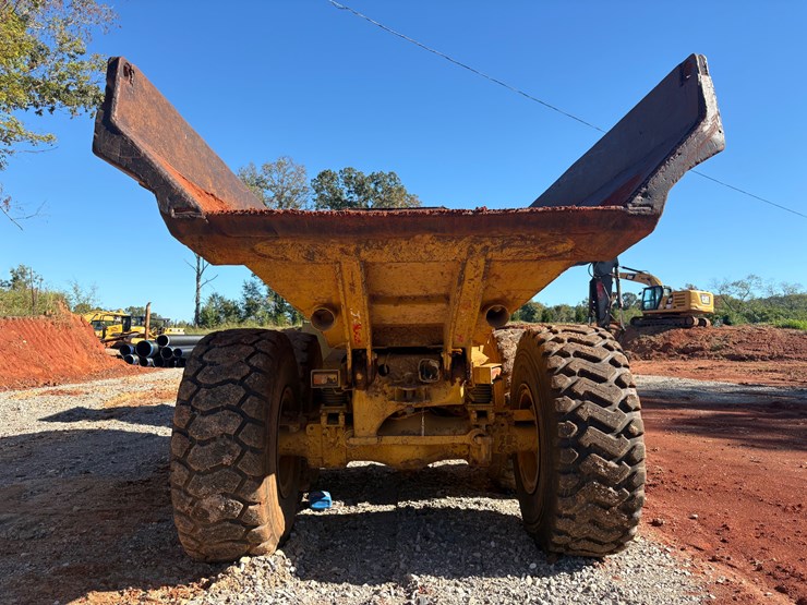 1997-caterpillar-d300e-image-3