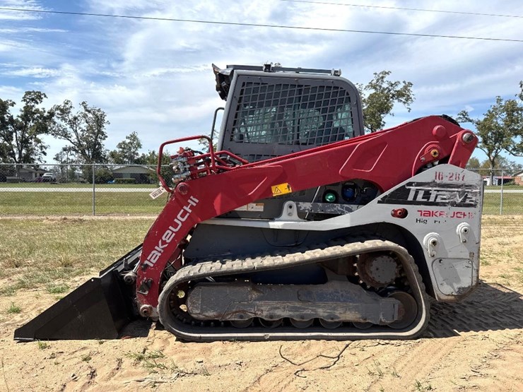2021-takeuchi-tl12v2-image-1