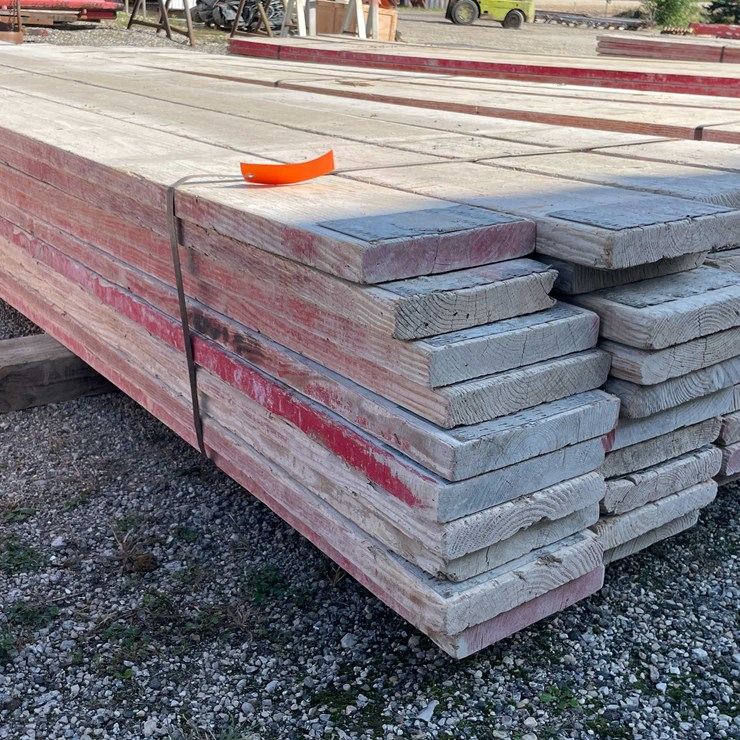 #1973 • (40) Scaffolding Planks