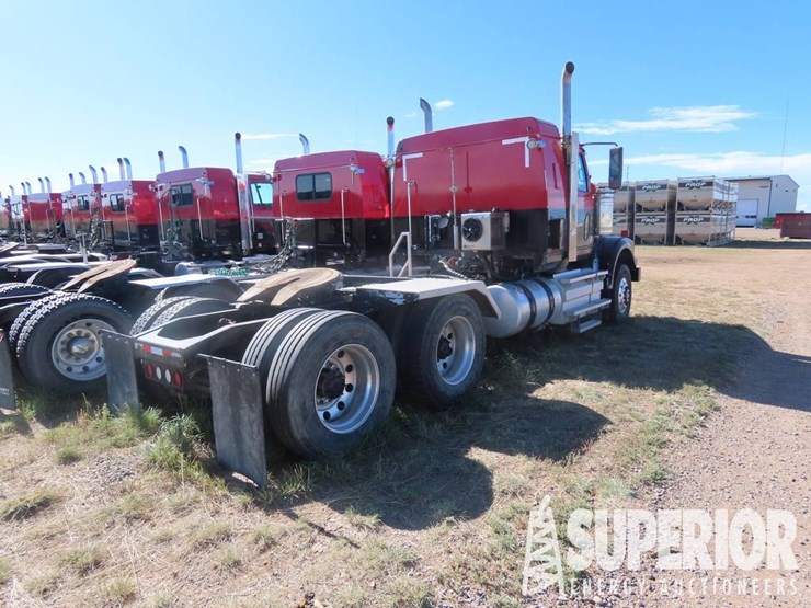 western-star-4900-image-4