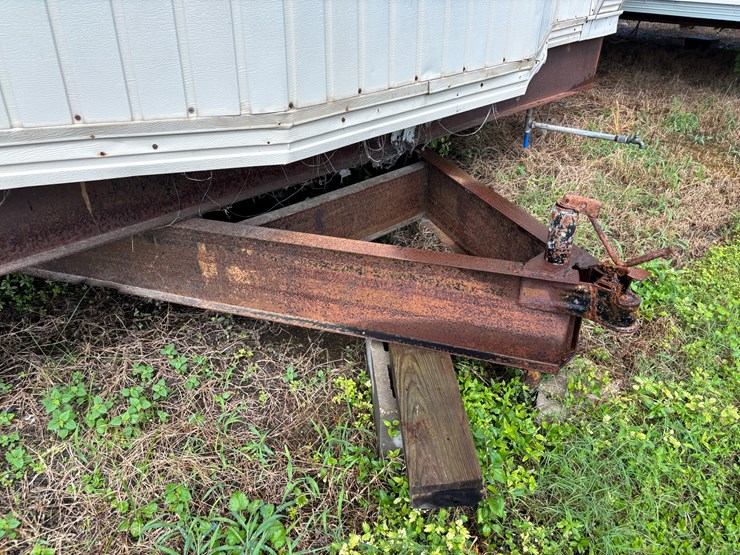 #204-•-new-horizon-mobile-home-image-19