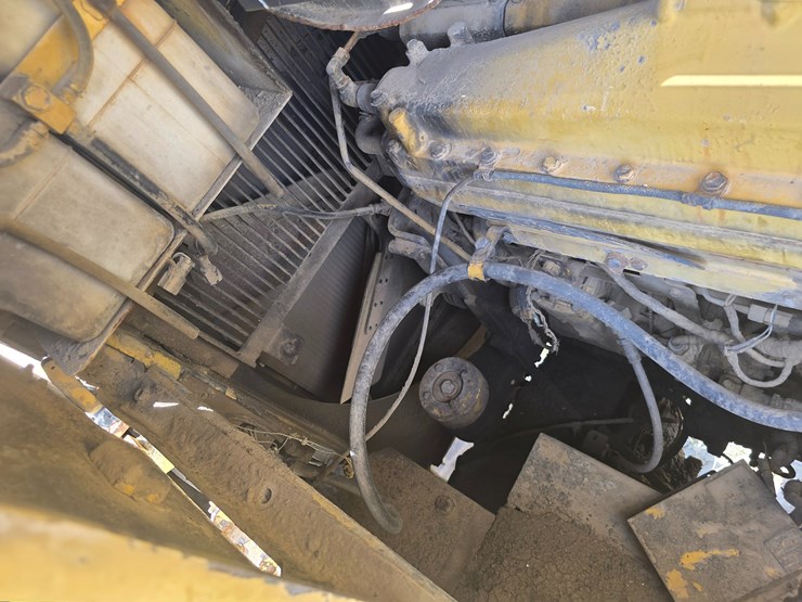 komatsu-pc750-se-image-85